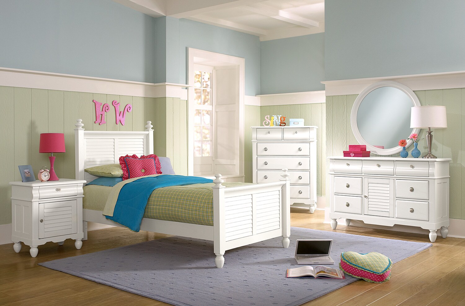 The Seaside Collection - White