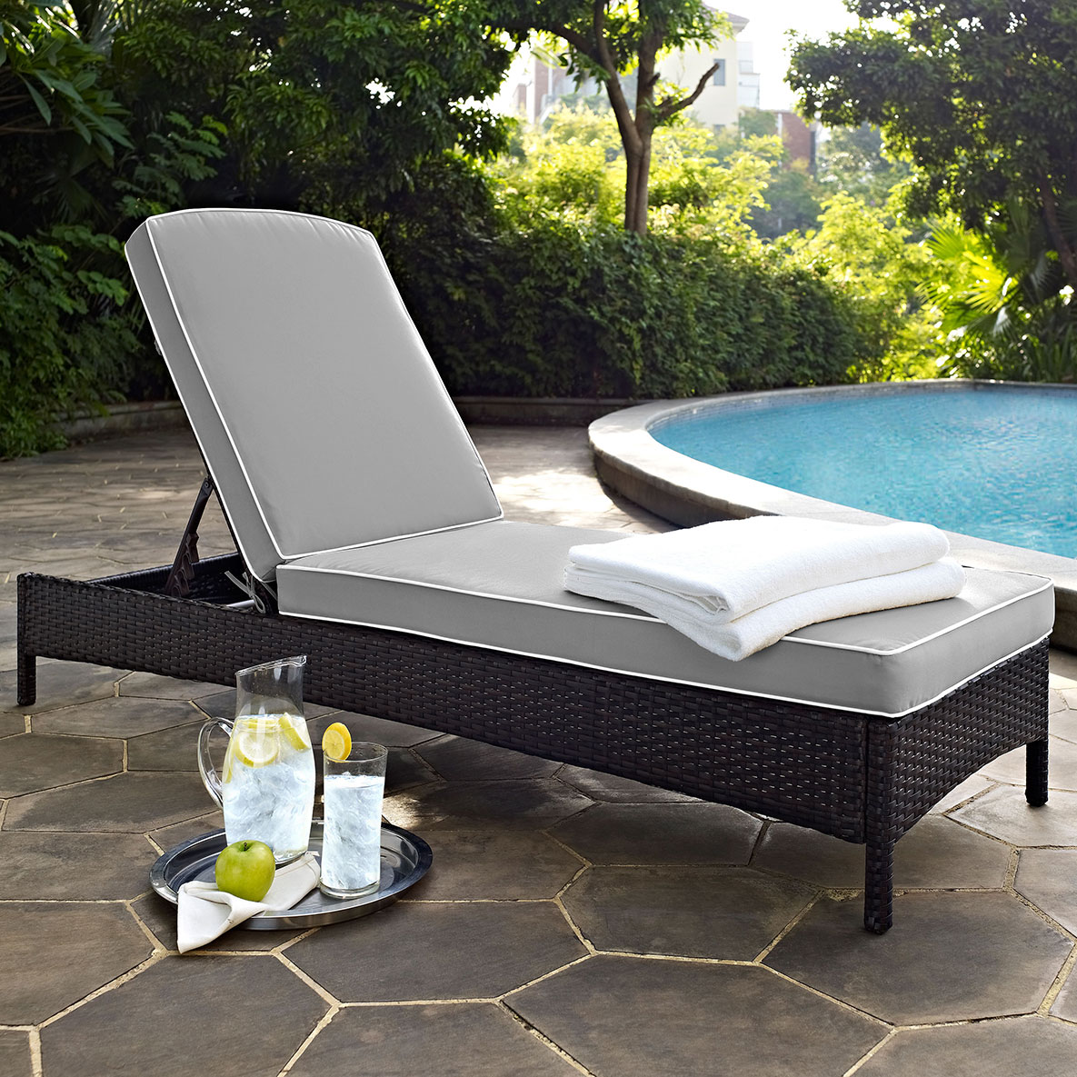 The Jonah Outdoor Collection