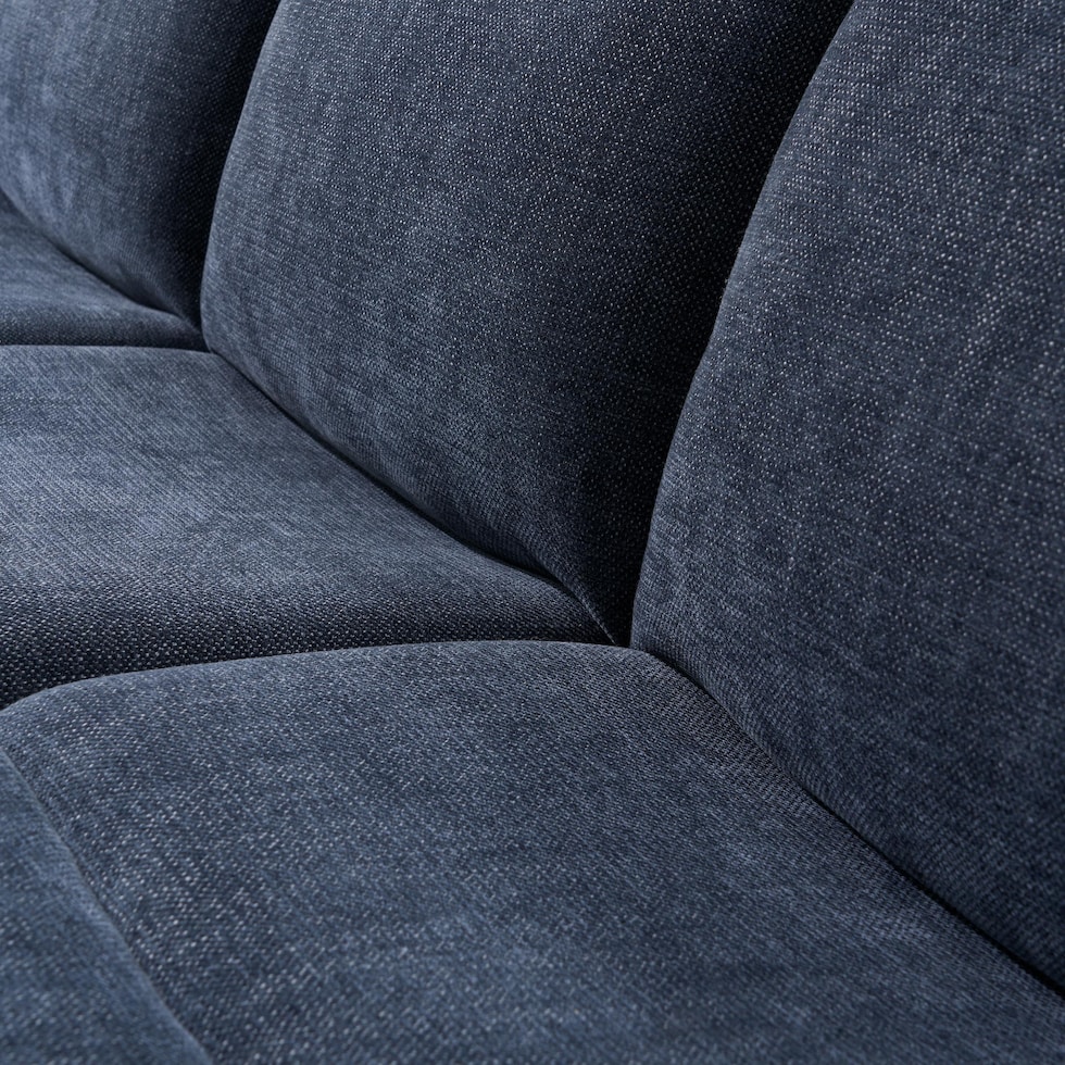 alto blue  pc living room   