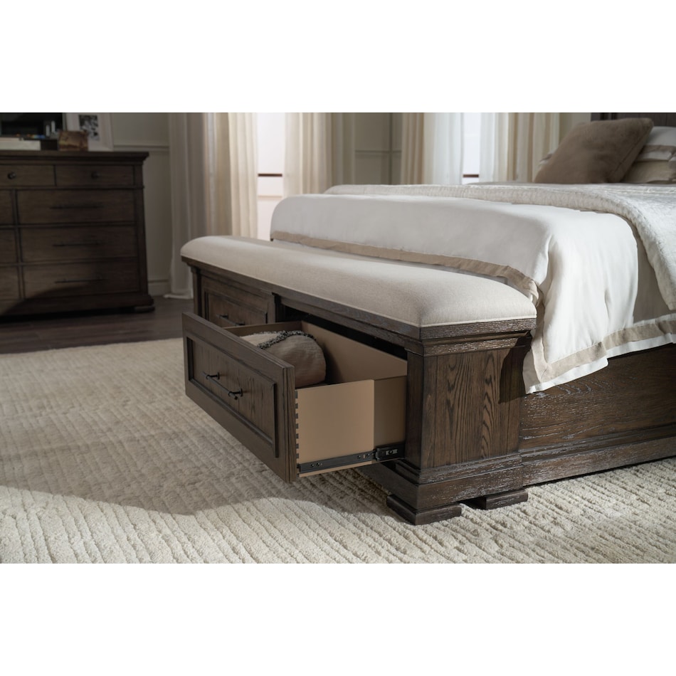 Asheville 6Piece Queen Storage Bedroom Set with Dresser, Mirror, and