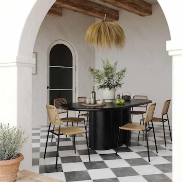 Bandalier Indoor/Outdoor Oval Dining Table