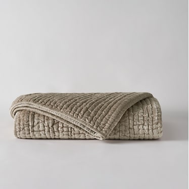 Bari Velvet Quilt