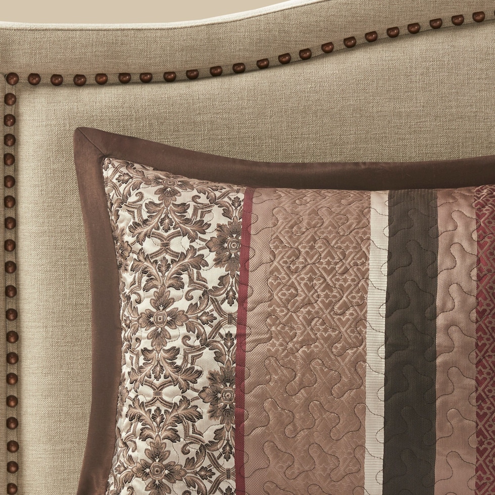 benedict red queen bedding set   