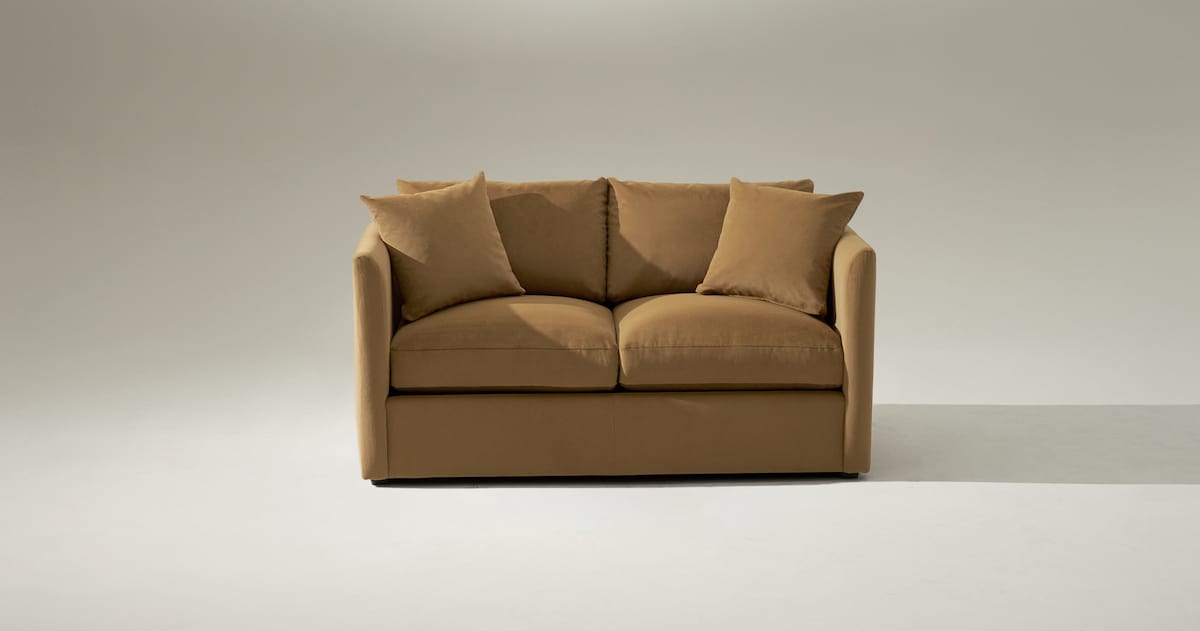 Benji Loveseat