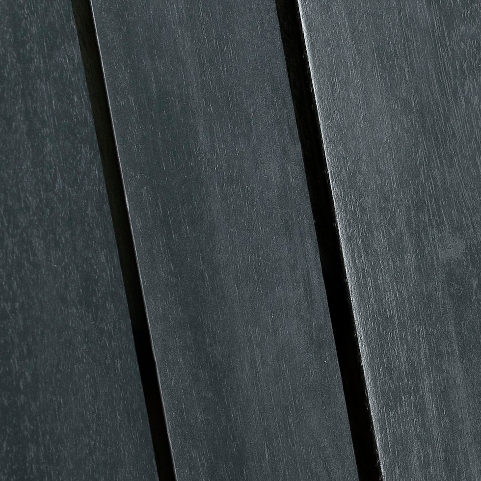 black swatch  
