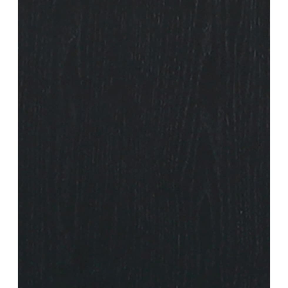 black swatch  