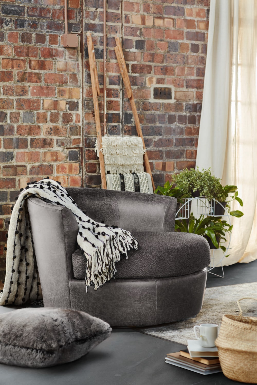 Brando swivel chair discount