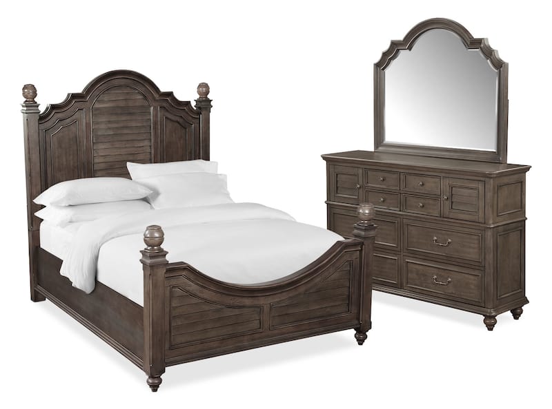 Charleston 5Piece Queen Poster Bedroom Set with Dresser and Mirror