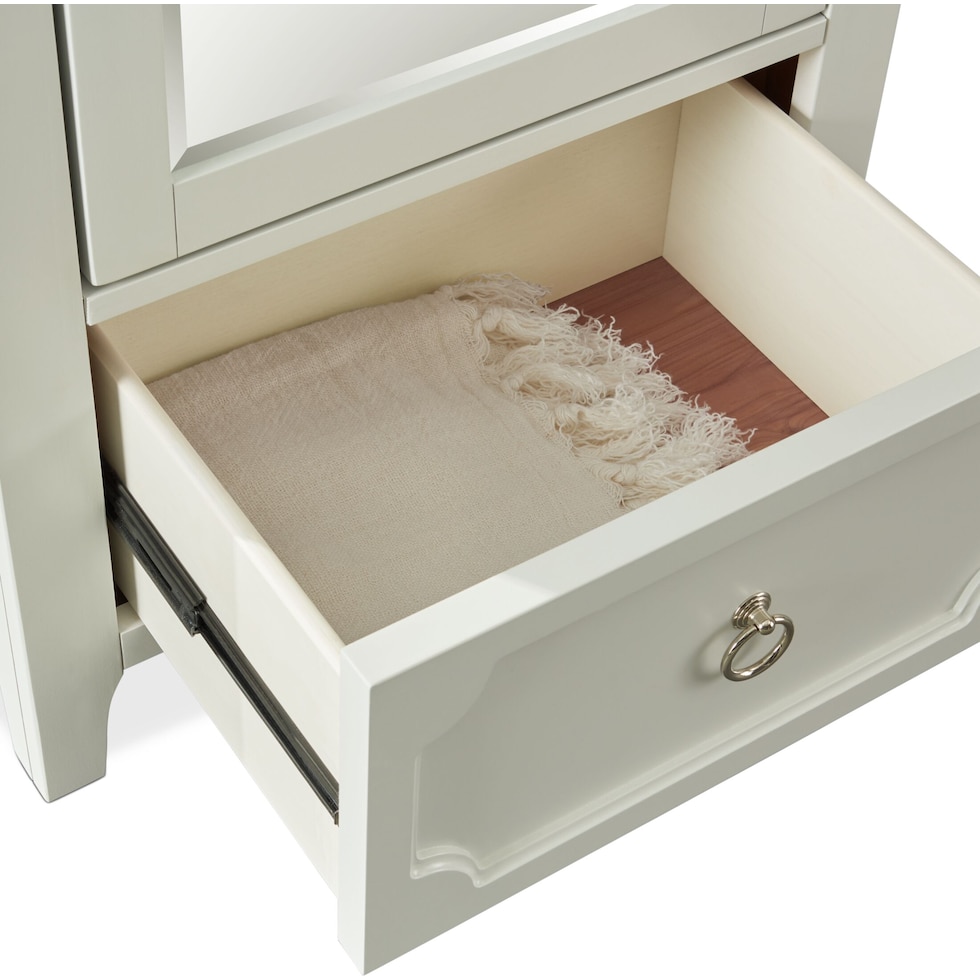 elle gray wardrobe   