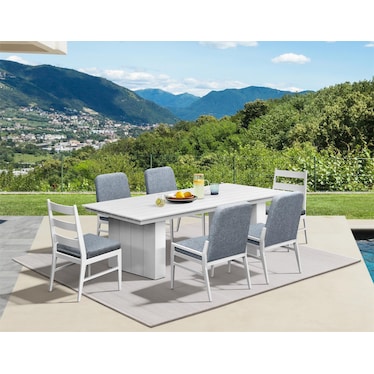 Halifax Outdoor Dining Table, 4 Upholstered and 2 Panel Chairs