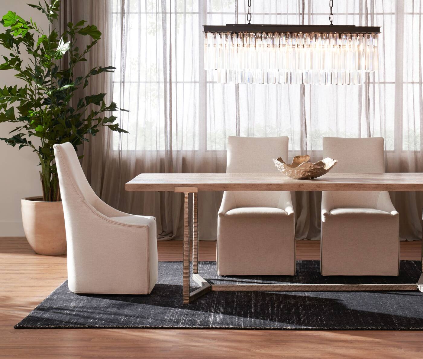 heritage dining room main image  