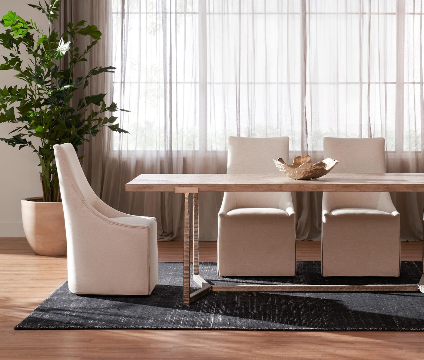 heritage dining room main image  