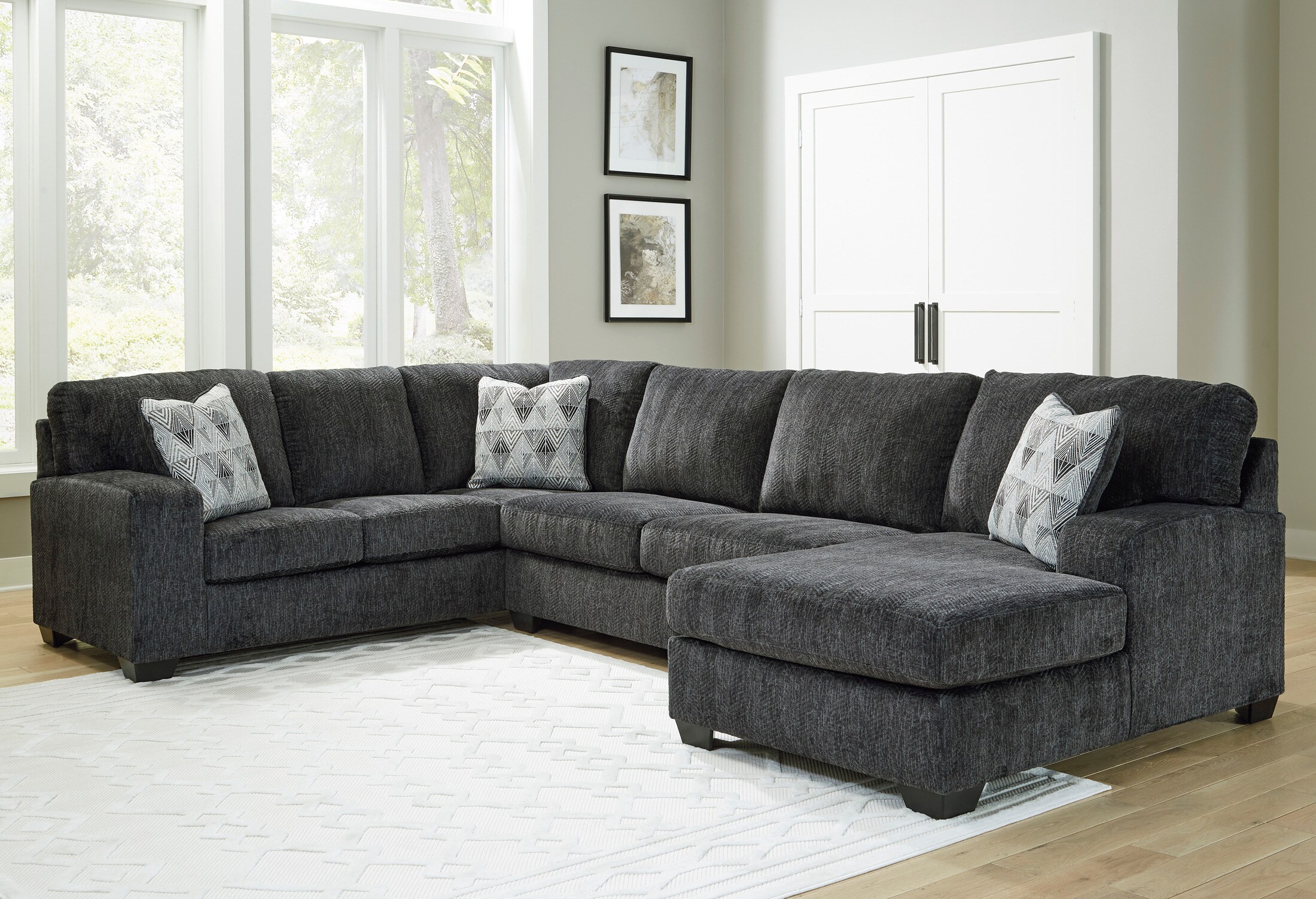 Broyhill Hollyview 3-Piece Sectional | American Signature