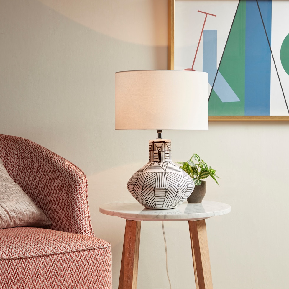 indio white table lamp   