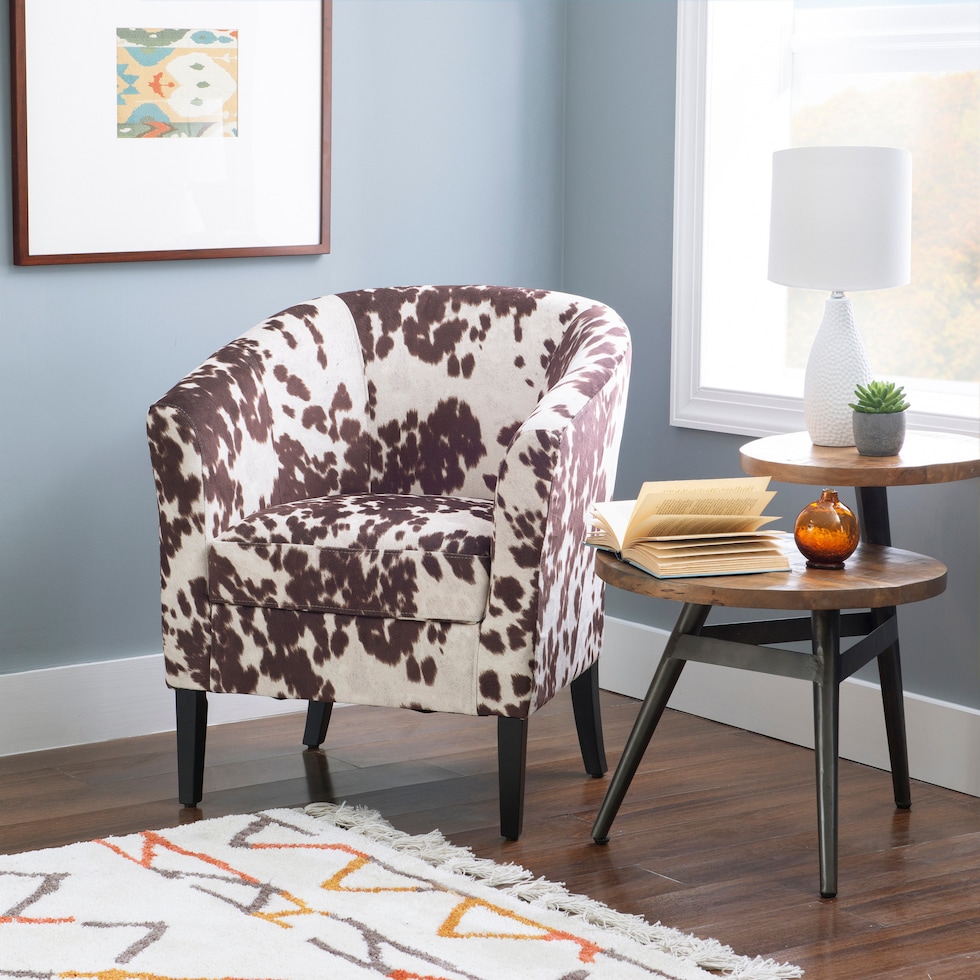 jethro cow print accent chair   