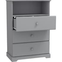 joelle gray chest   