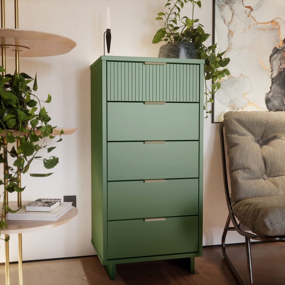 kenya green chest   