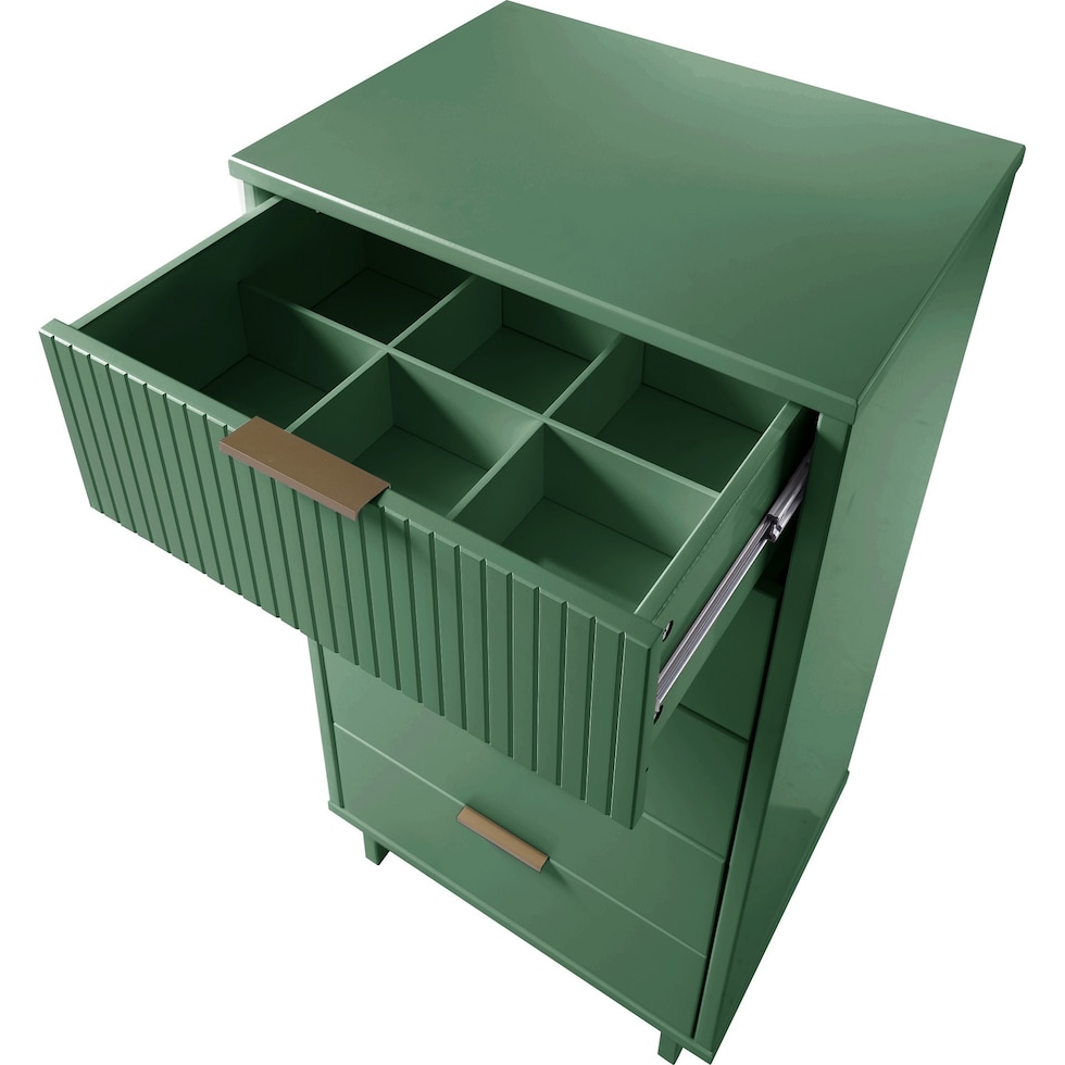 kenya green chest   