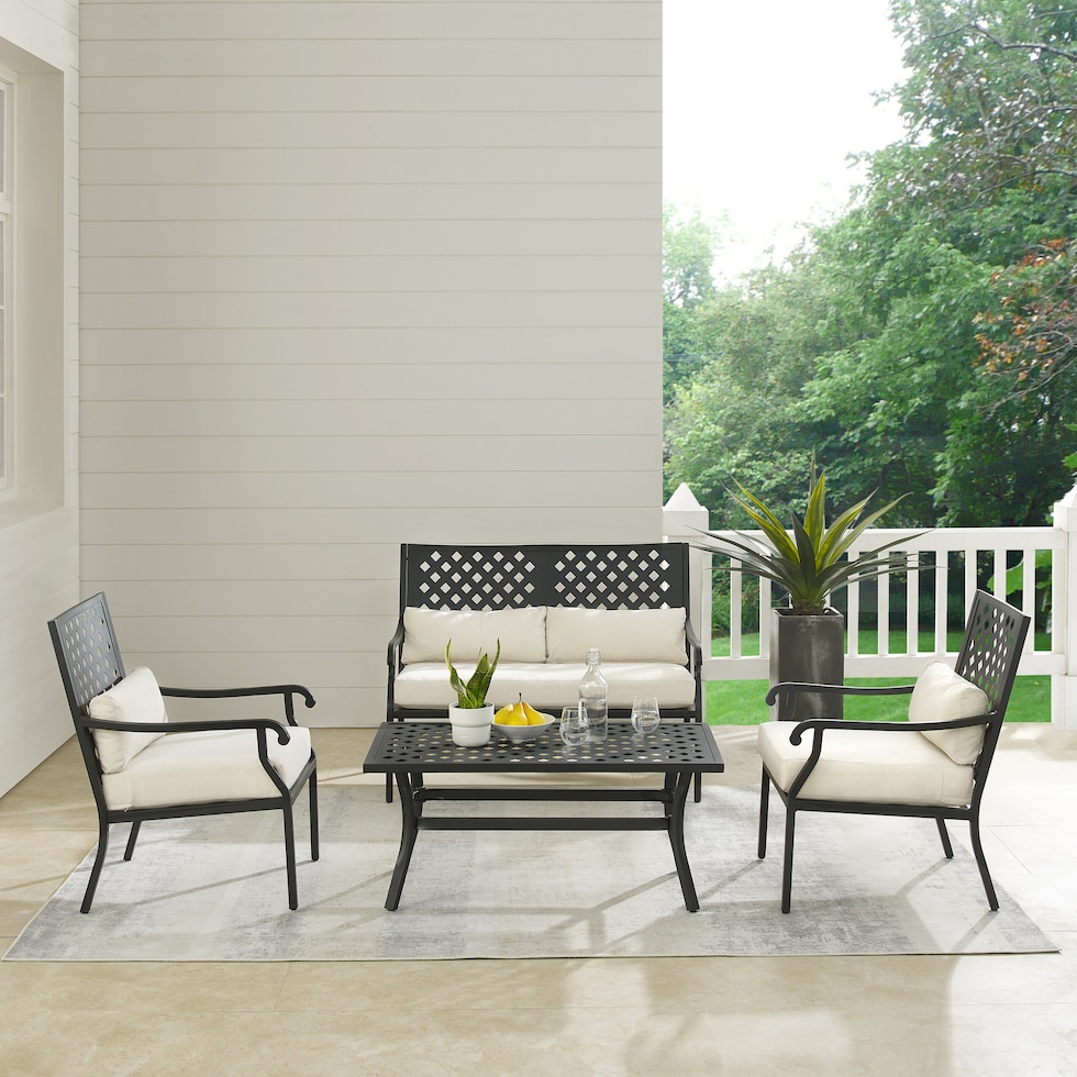 leavenworth black  pc outdoor living   