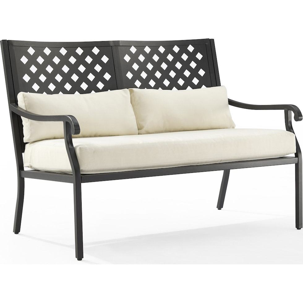 leavenworth black  pc outdoor living   