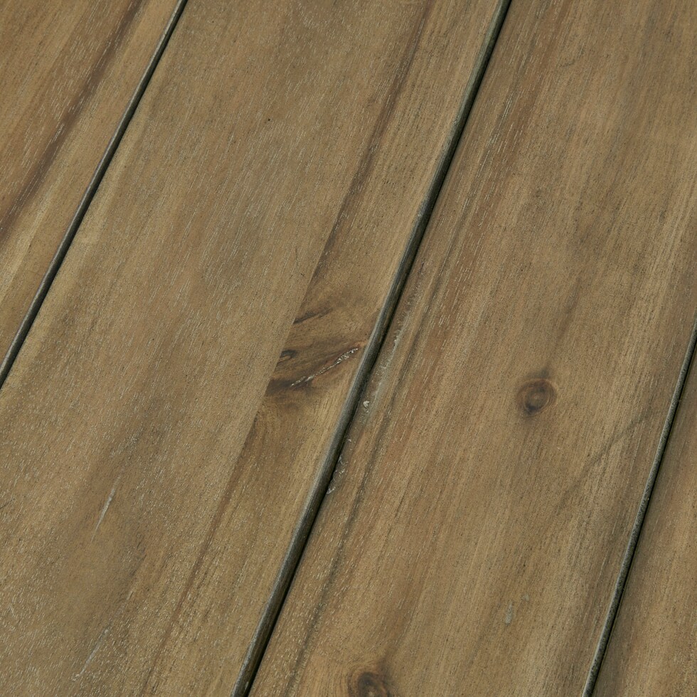 light brown swatch  
