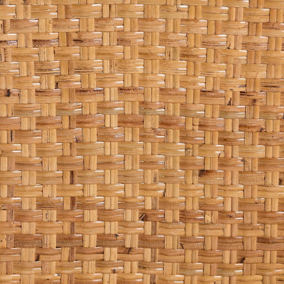 light brown swatch  