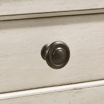 lincoln white chest   
