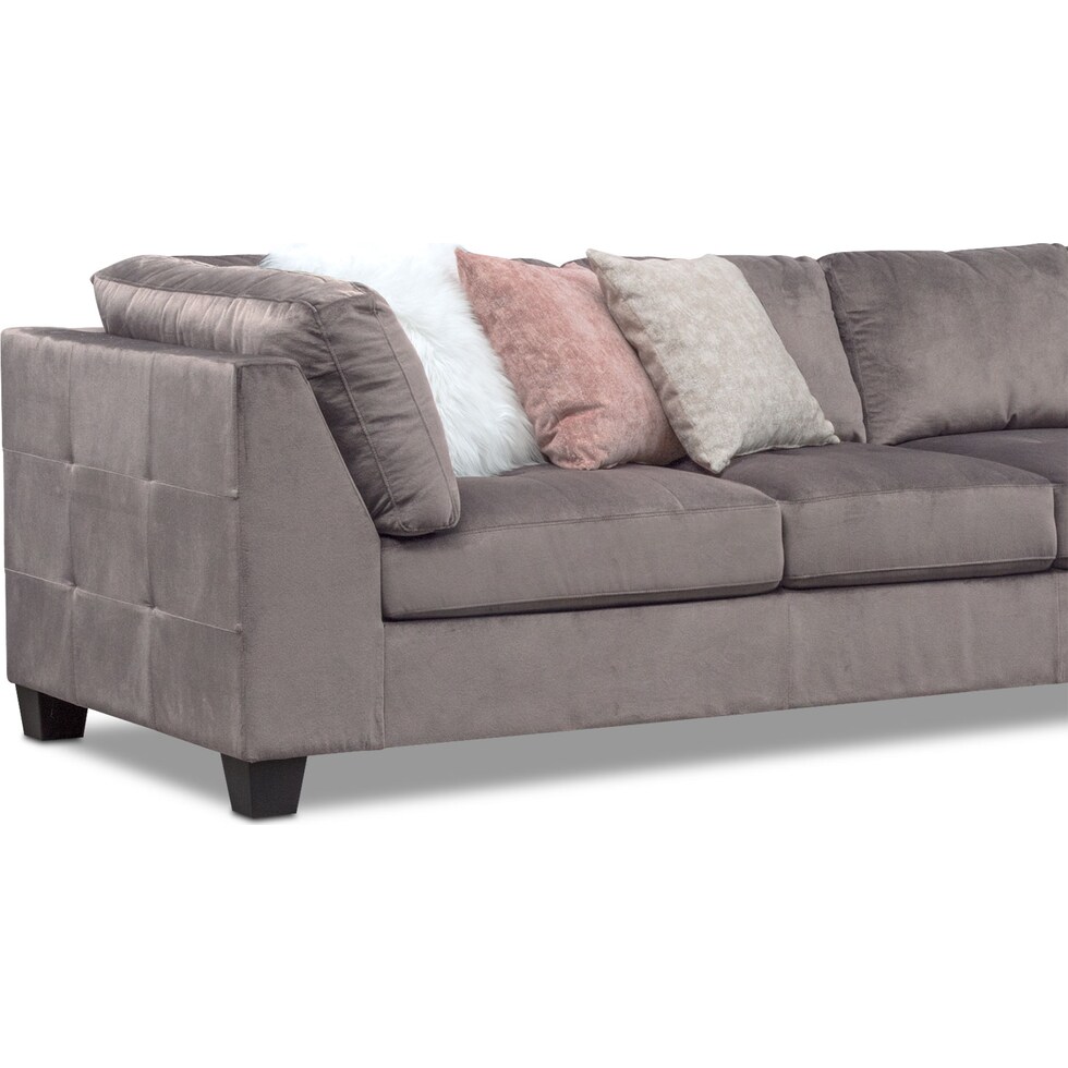 mackenzie gray  pc sectional with right facing chaise   