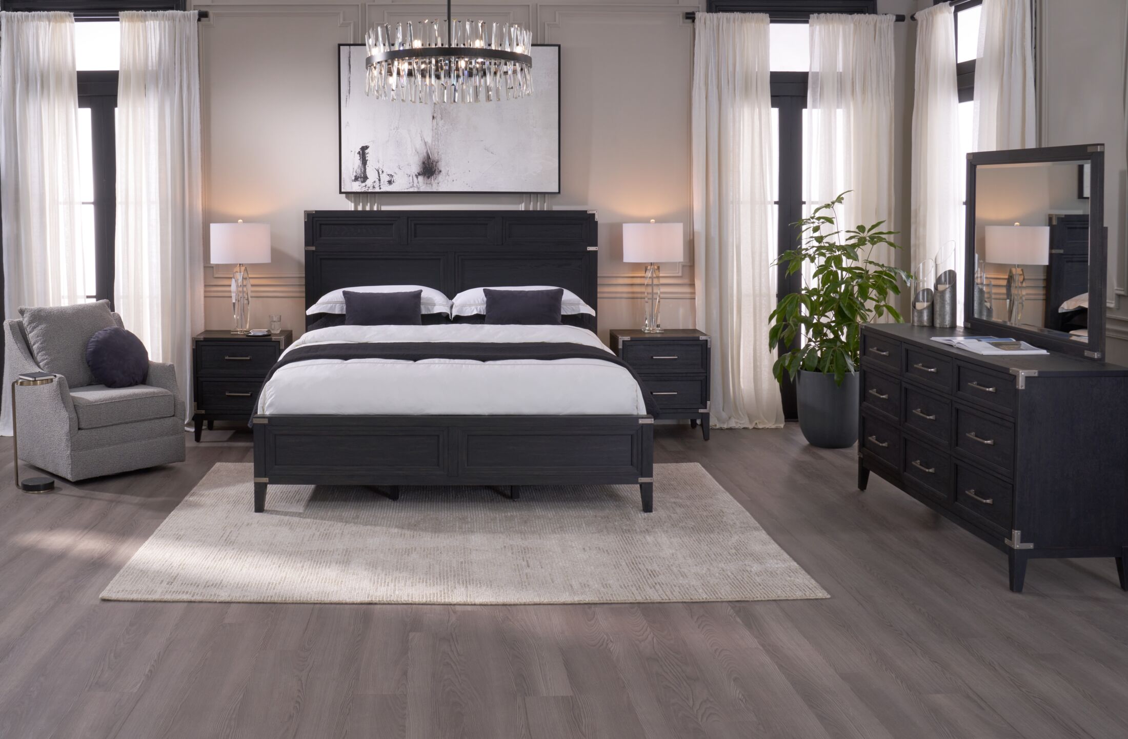 Madrid 5-Piece Bedroom Set with Dresser and Mirror