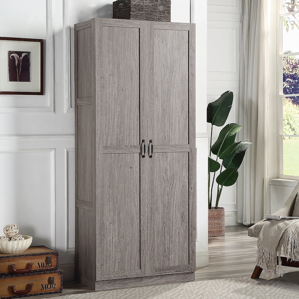 marcille gray closet   