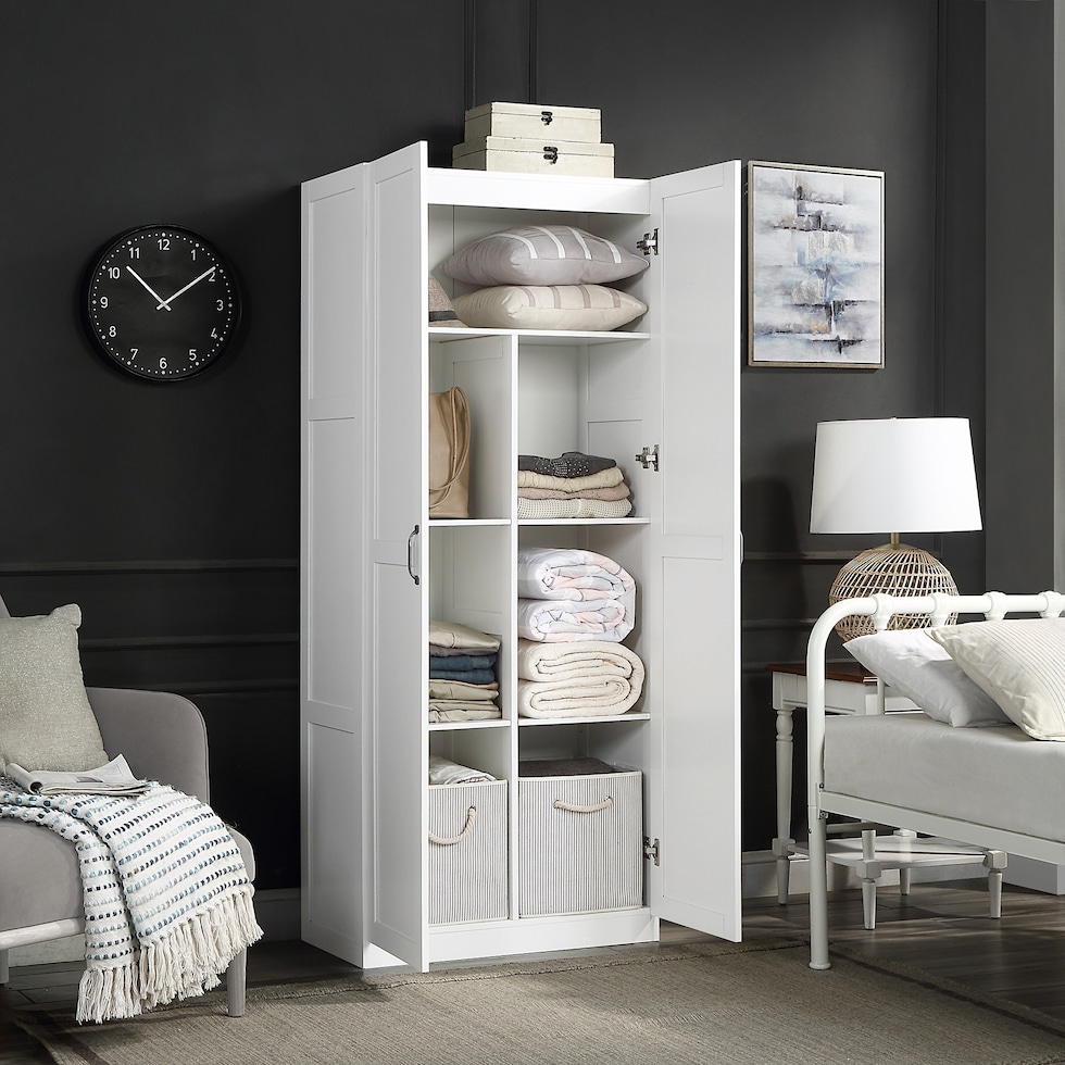 marcille white closet   