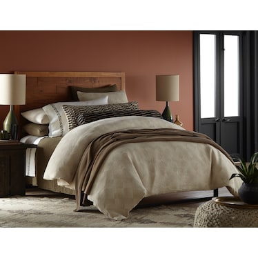 Michaela King Quilt Set