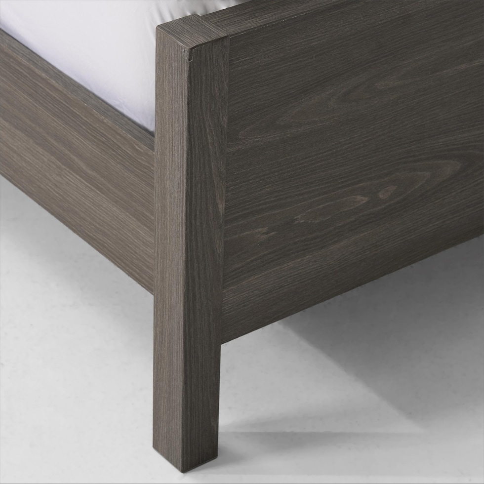 monterey brown  pc queen bedroom   