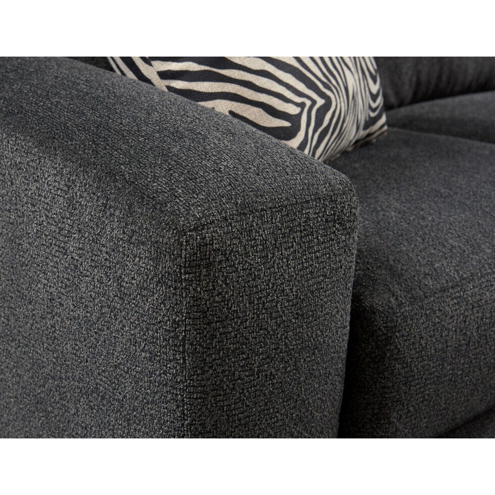 nala gray  pc living room   