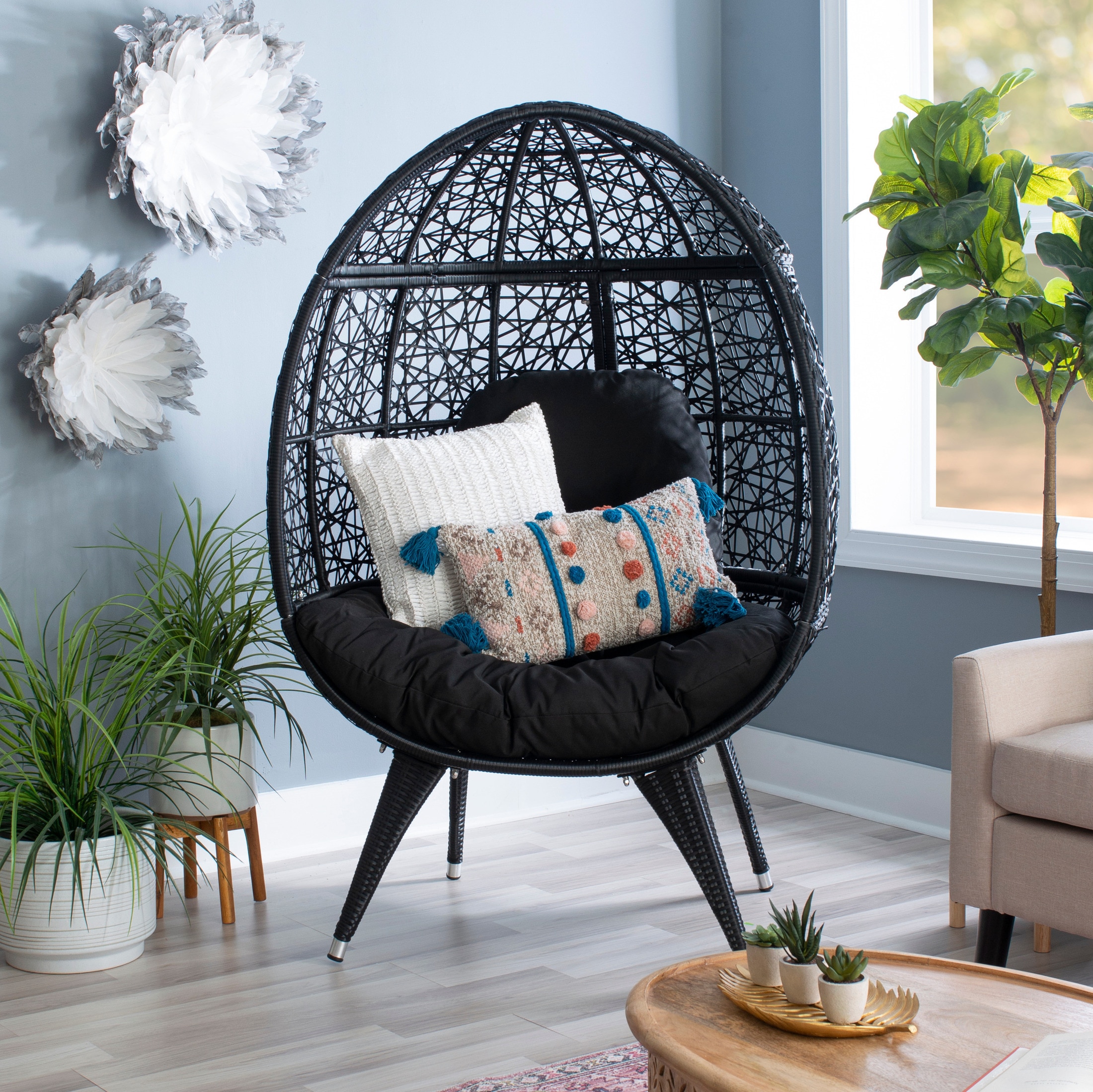 Noah Indoor Outdoor Standing Egg Chair Black American Signature Furniture