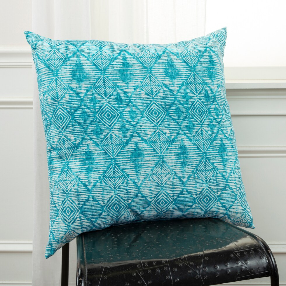 noor blue outdoor accent pillow   