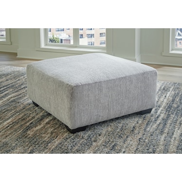 Broyhill Pembrey Accent Ottoman