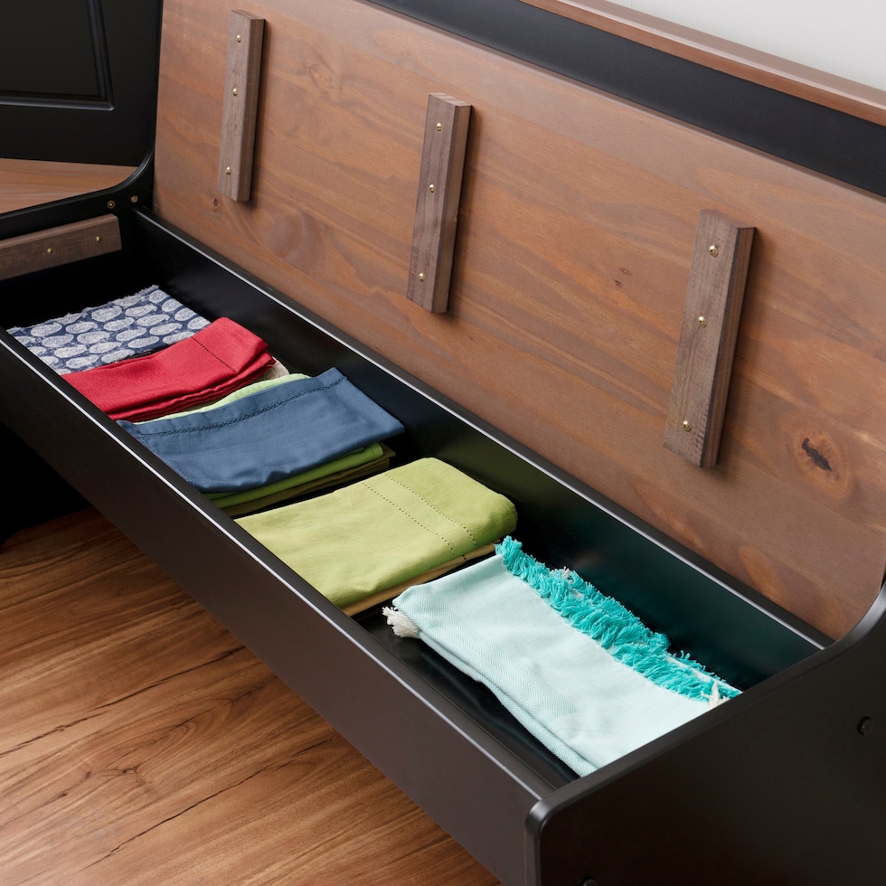 pent black corner nook   