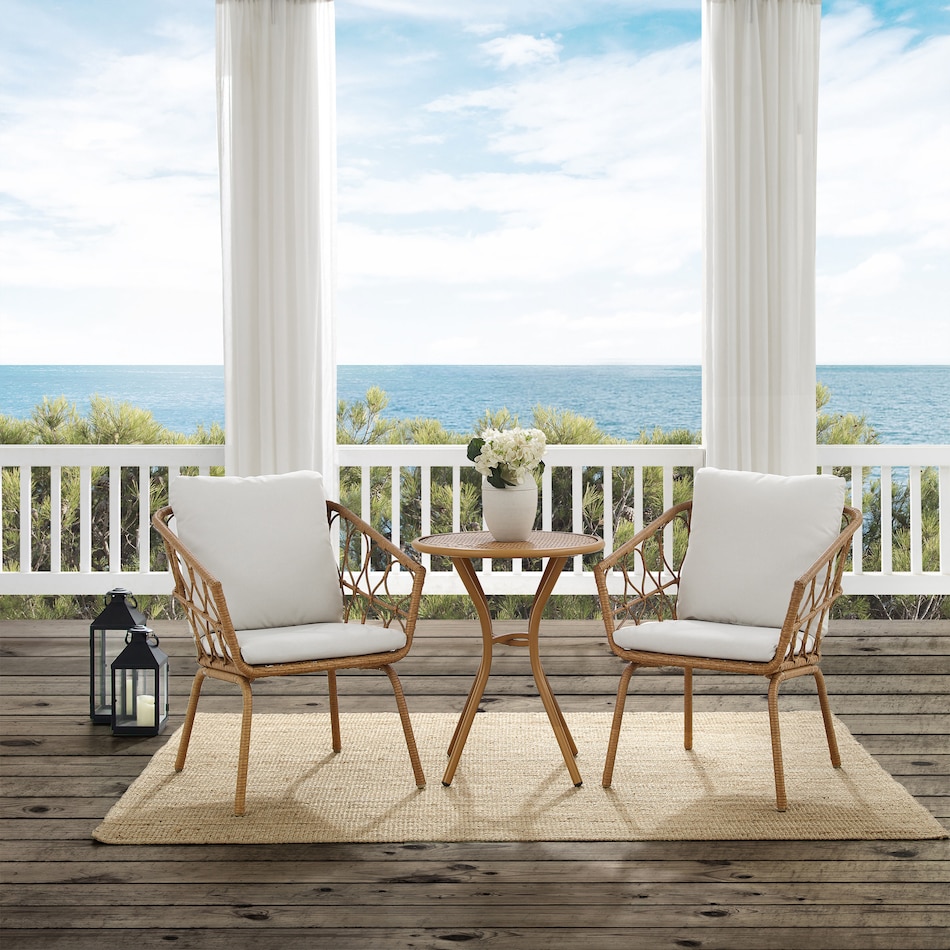 pine knoll yellow outdoor dinette   