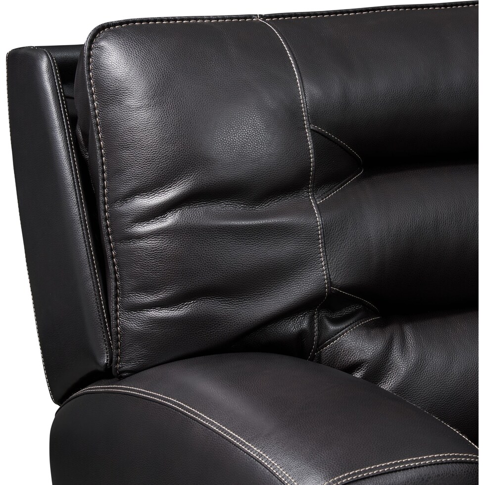 preston black  pc living room   