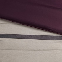 purple swatch  