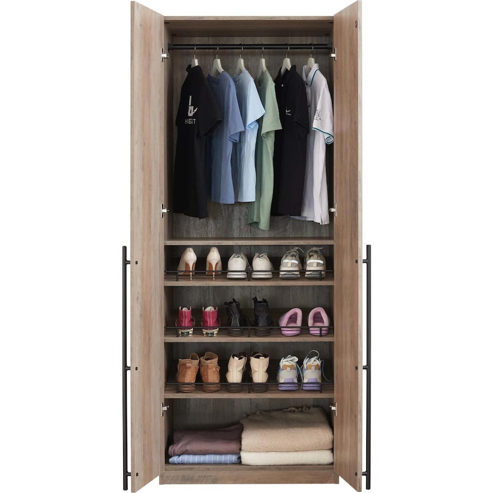 rian gray wardrobe   