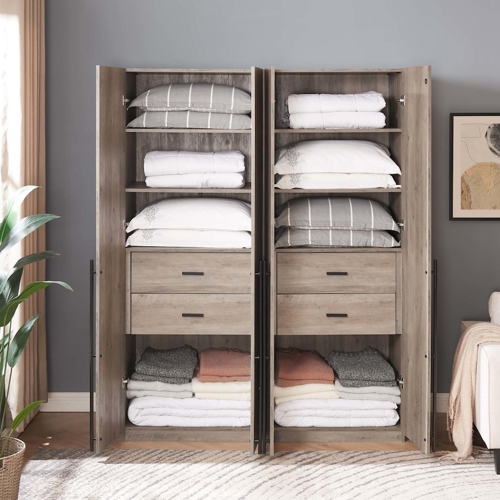 rian gray wardrobe   