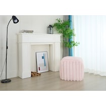 selena pink pouf   