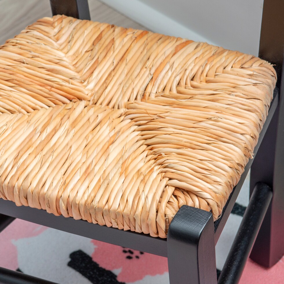 soren black youth chair   