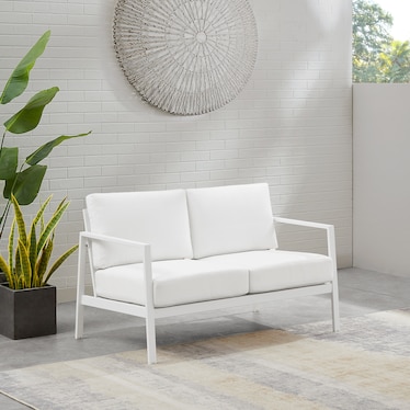 South Hampton Outdoor Loveseat