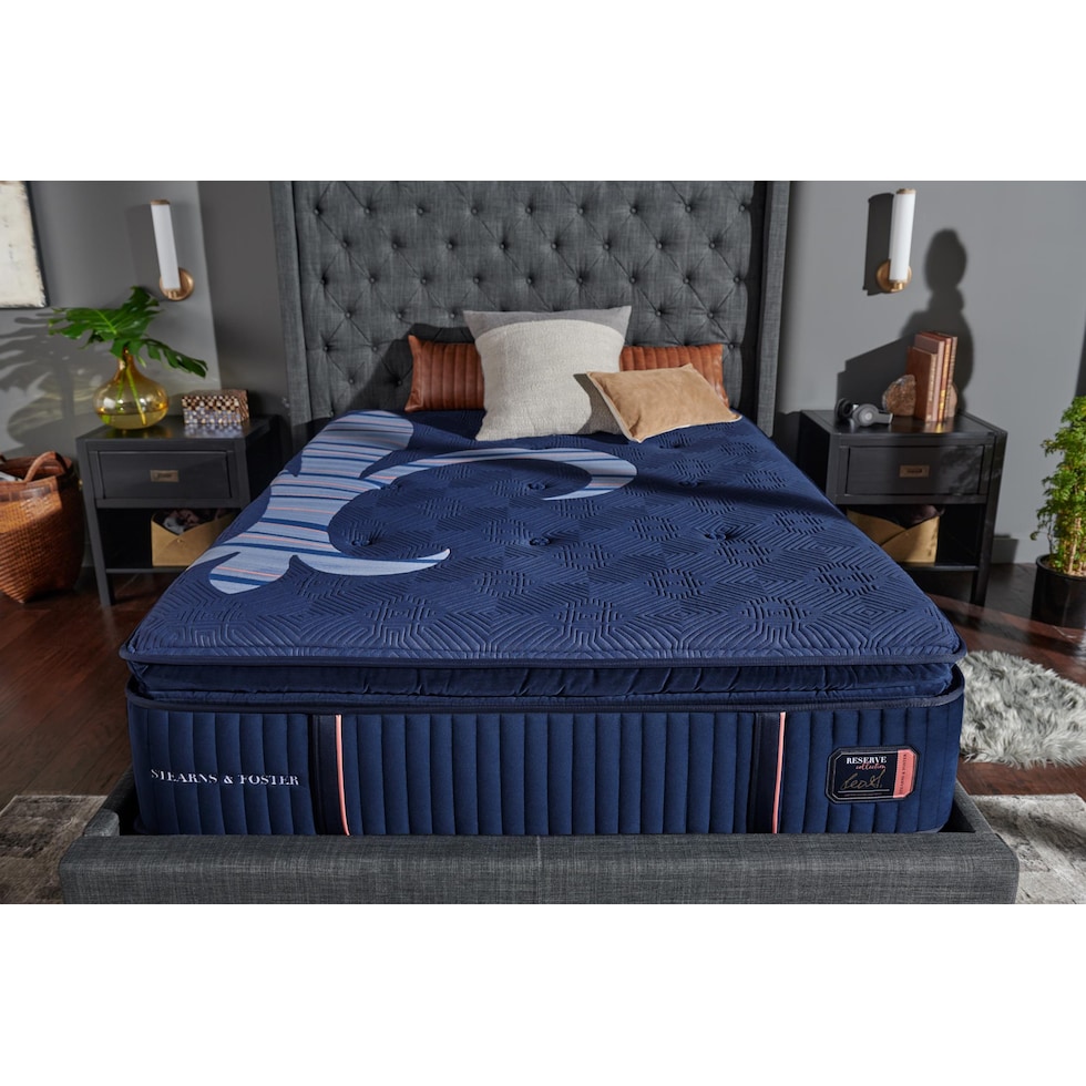 stearns & foster reserve blue king mattress   