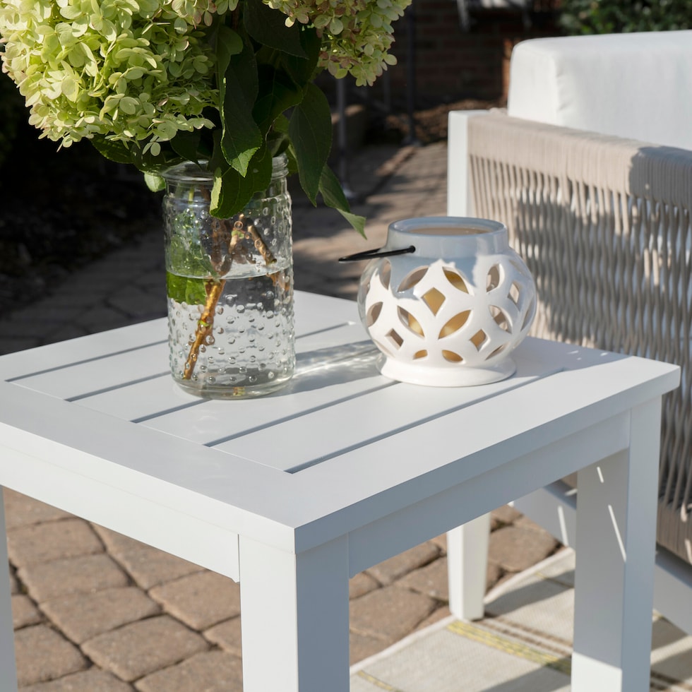stonehaven white  pc outdoor living   