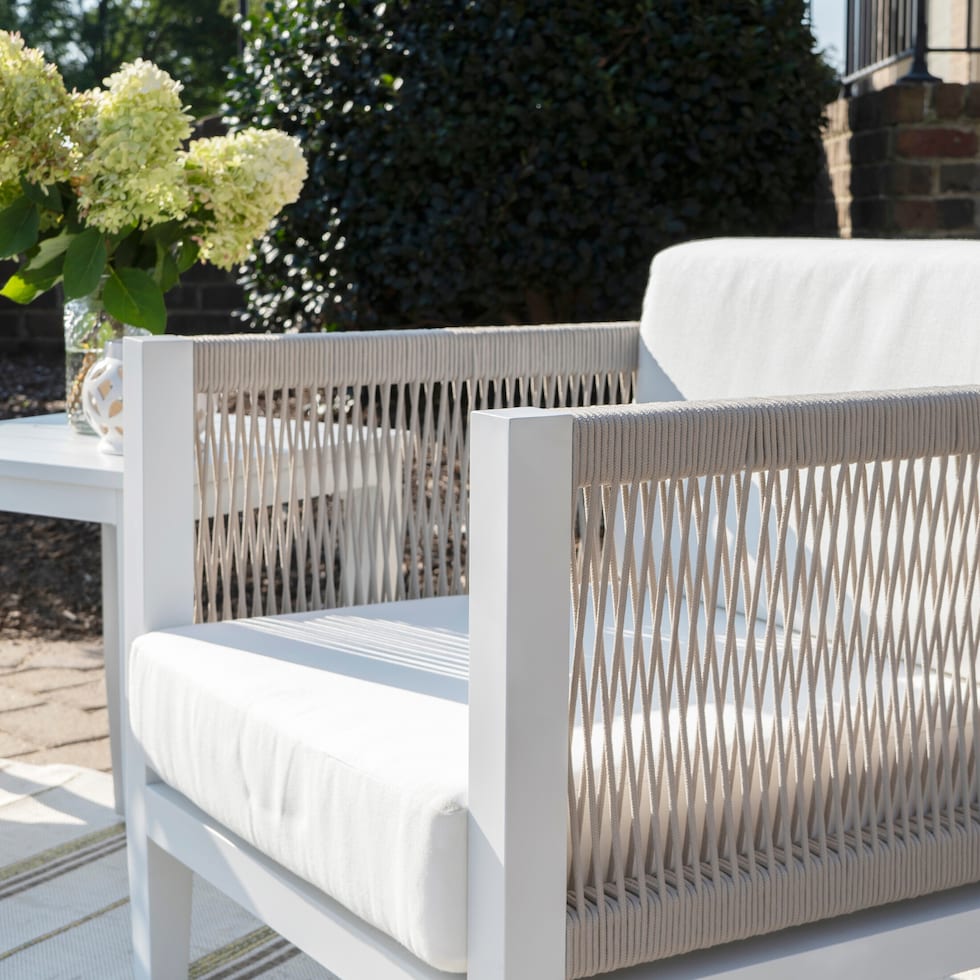 stonehaven white  pc outdoor living   