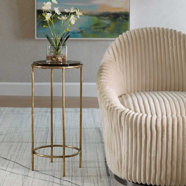 Tomcat Accent Table